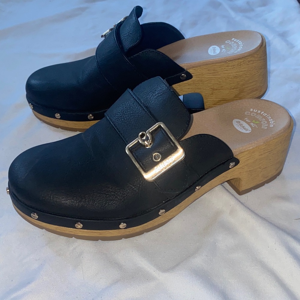 Dr Scholl’s Black Leather Clogs